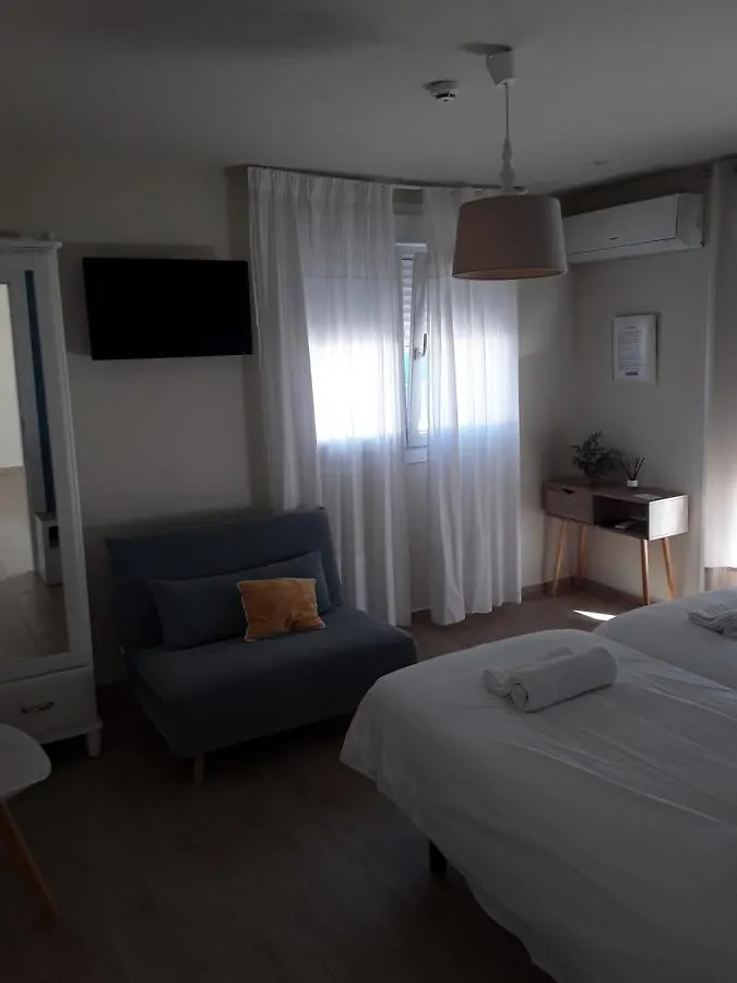 Punta Carnero Hostal Algeciras 3*,